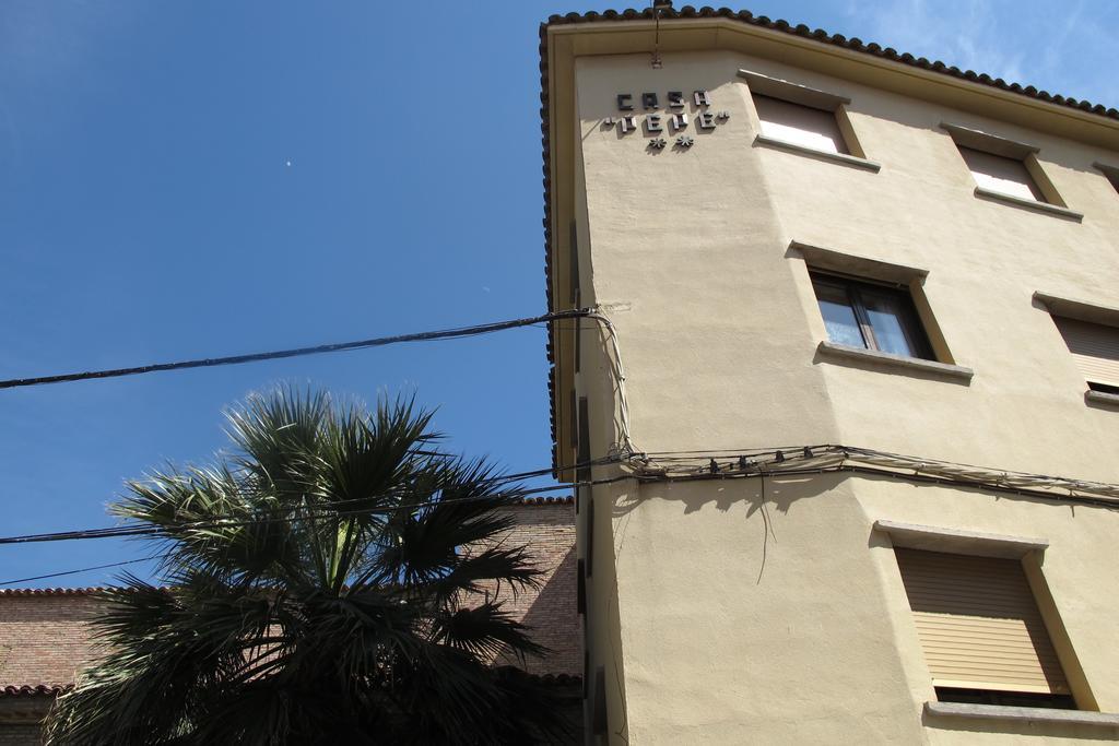 Hostal Casa Pepe Tauste Exterior photo